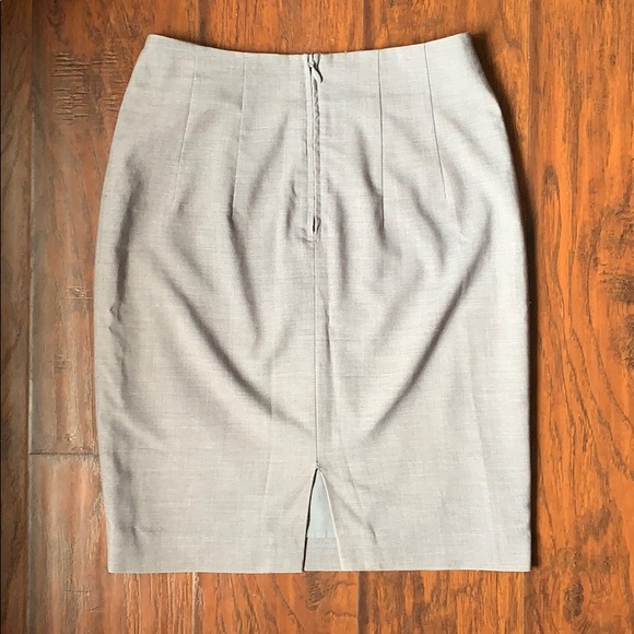 Skirt - Picture 2 of 5